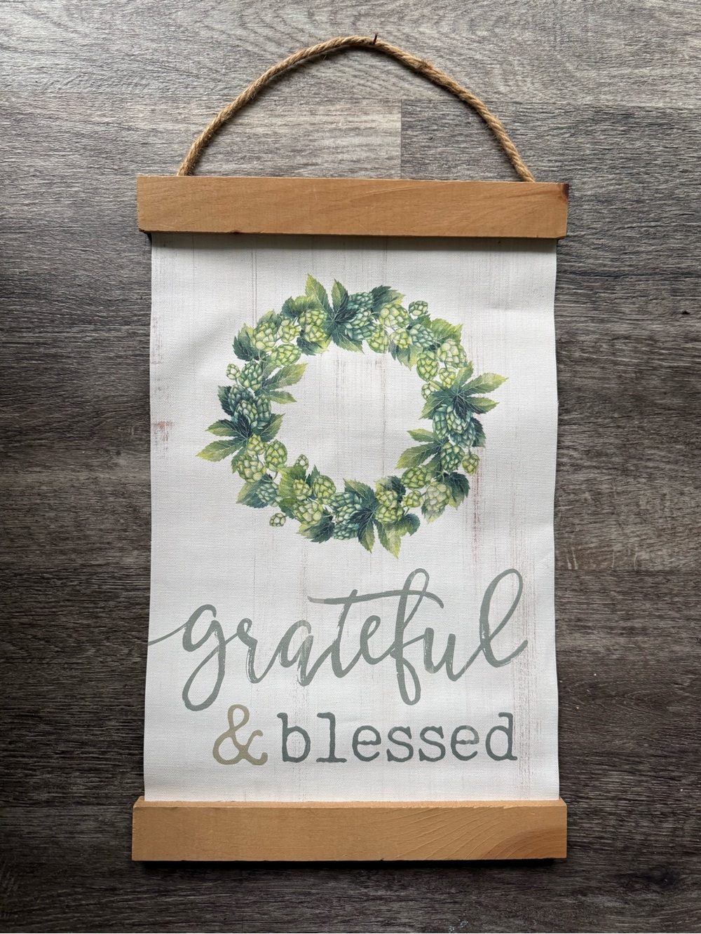 Grateful & Blessed Green Wreath Wall Hanging